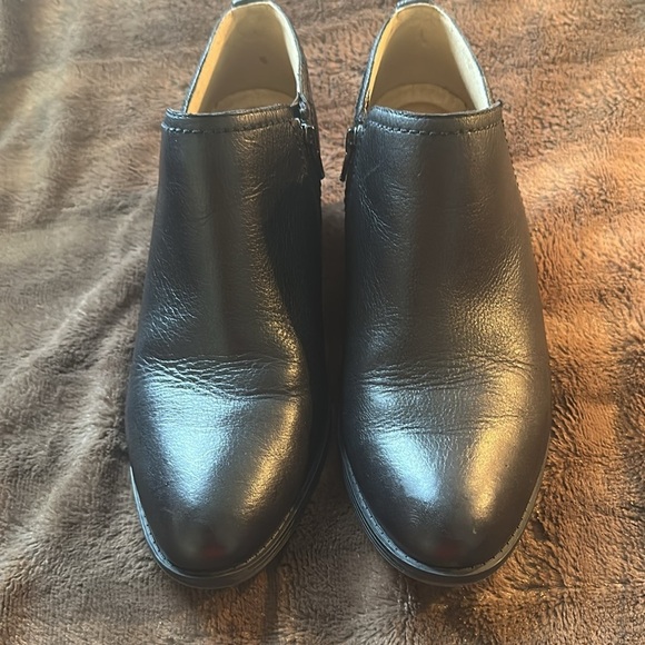NATURALIZER Zarie Black Leather Bootie Sz 10 - Picture 2 of 13